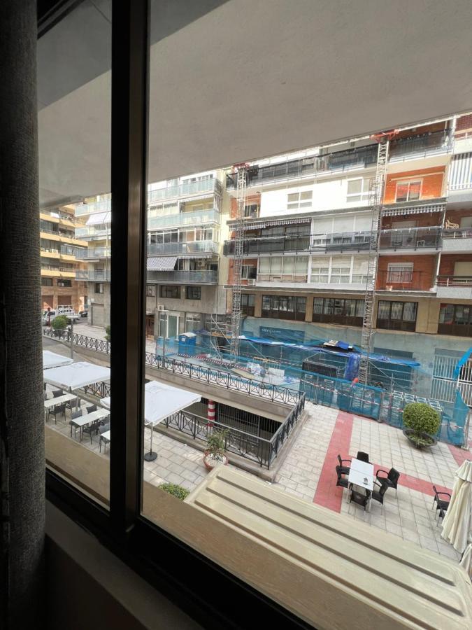 Pension La Parada Alicante Kültér fotó